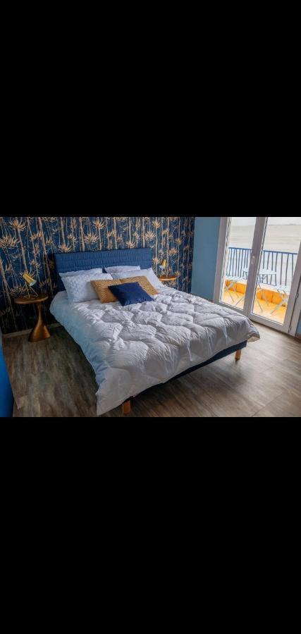 Hotel La Mediterranee Fos-sur-Mer Bagian luar foto